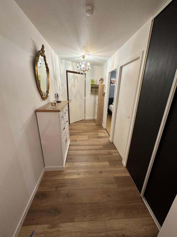 Ave De La Vaite Apartment เบอซองซง ภายนอก รูปภาพ