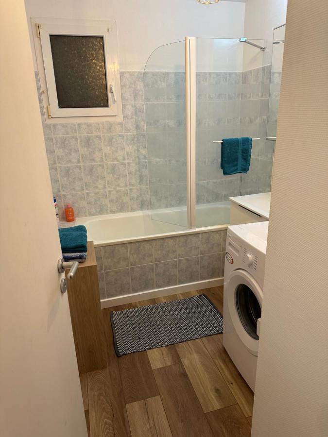 Ave De La Vaite Apartment เบอซองซง ภายนอก รูปภาพ